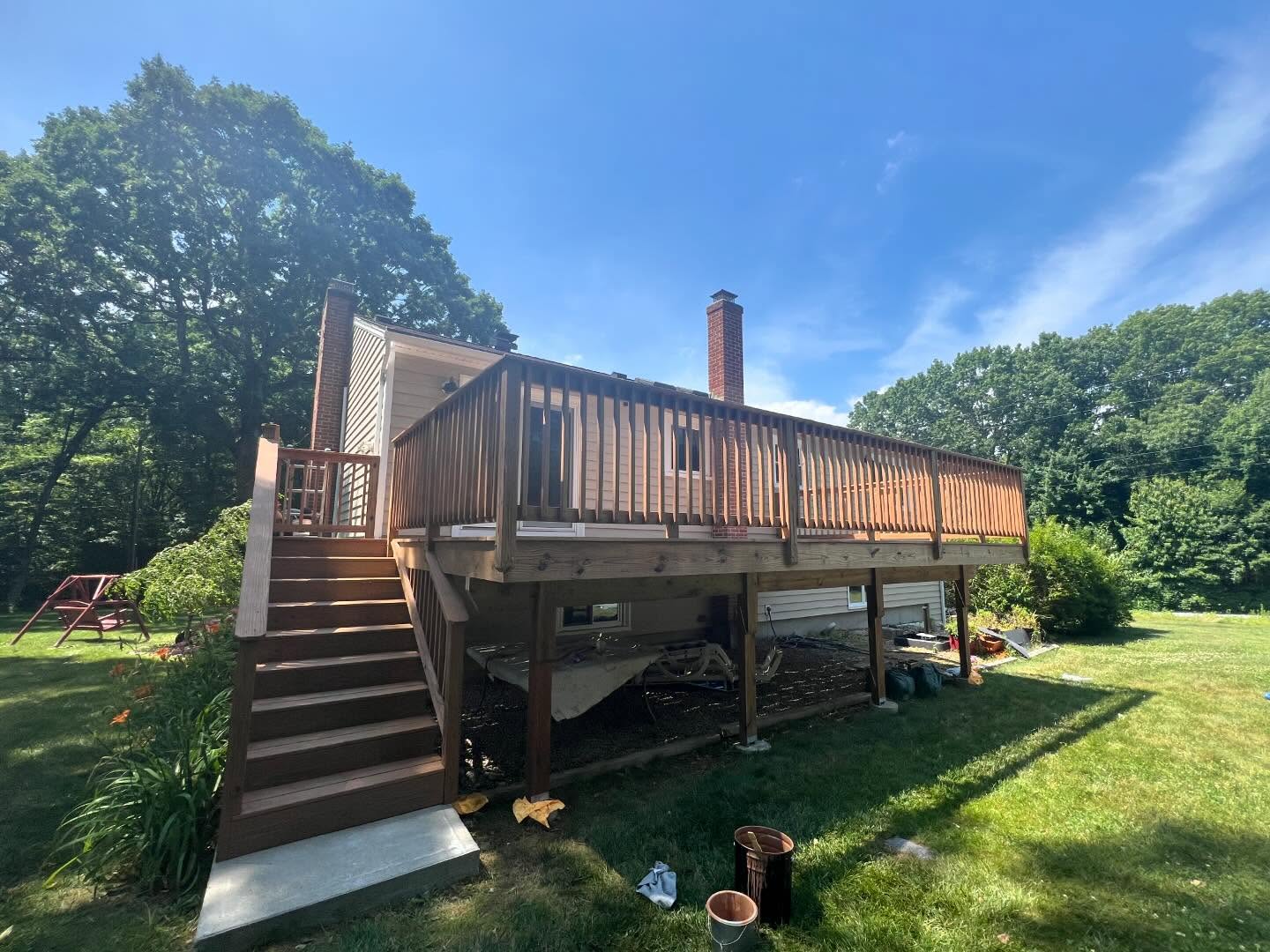 Norwich Connecticut deck after professional staining